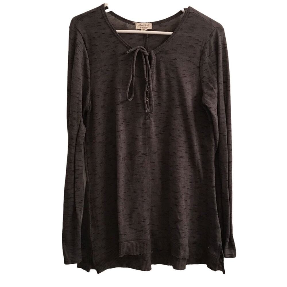 Ultra Flirt Long sleeve Grey Top Size Large